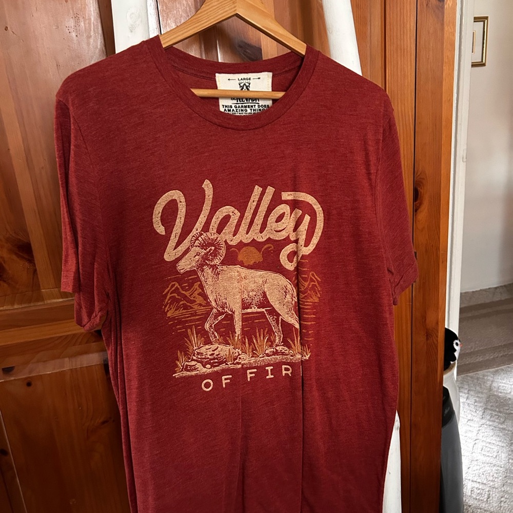 Valley of Fire T-shirt from park in Nevada